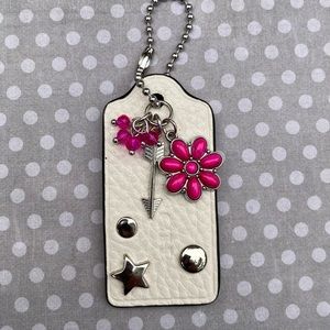 Coach Custom Fushia Flower and Arrow Hang Tag
